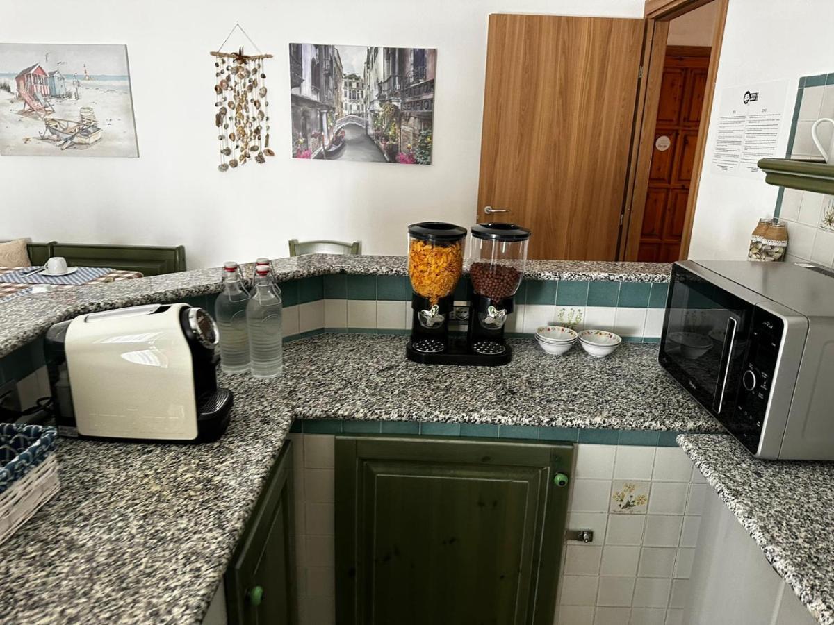 Beppo'S B&B Carbonia Εξωτερικό φωτογραφία