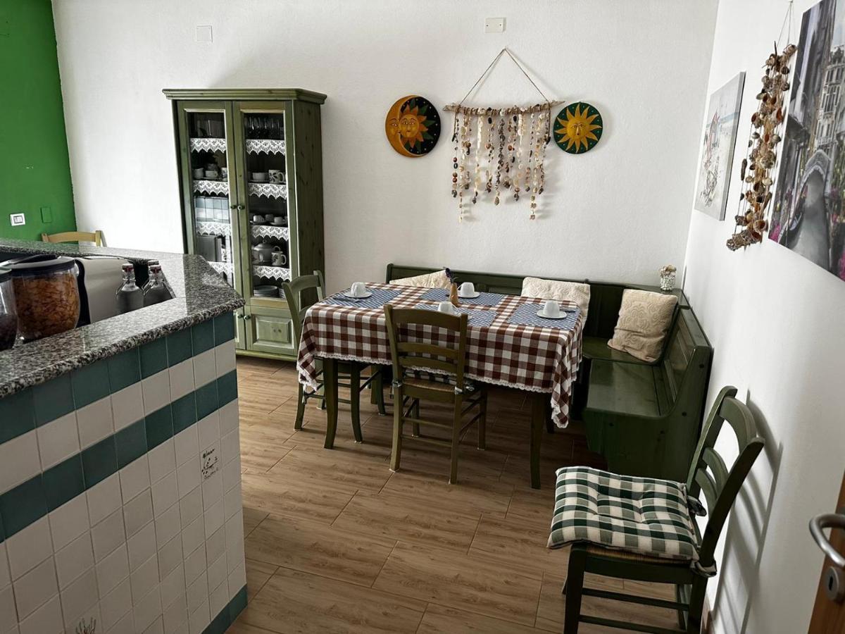 Beppo'S B&B Carbonia Εξωτερικό φωτογραφία
